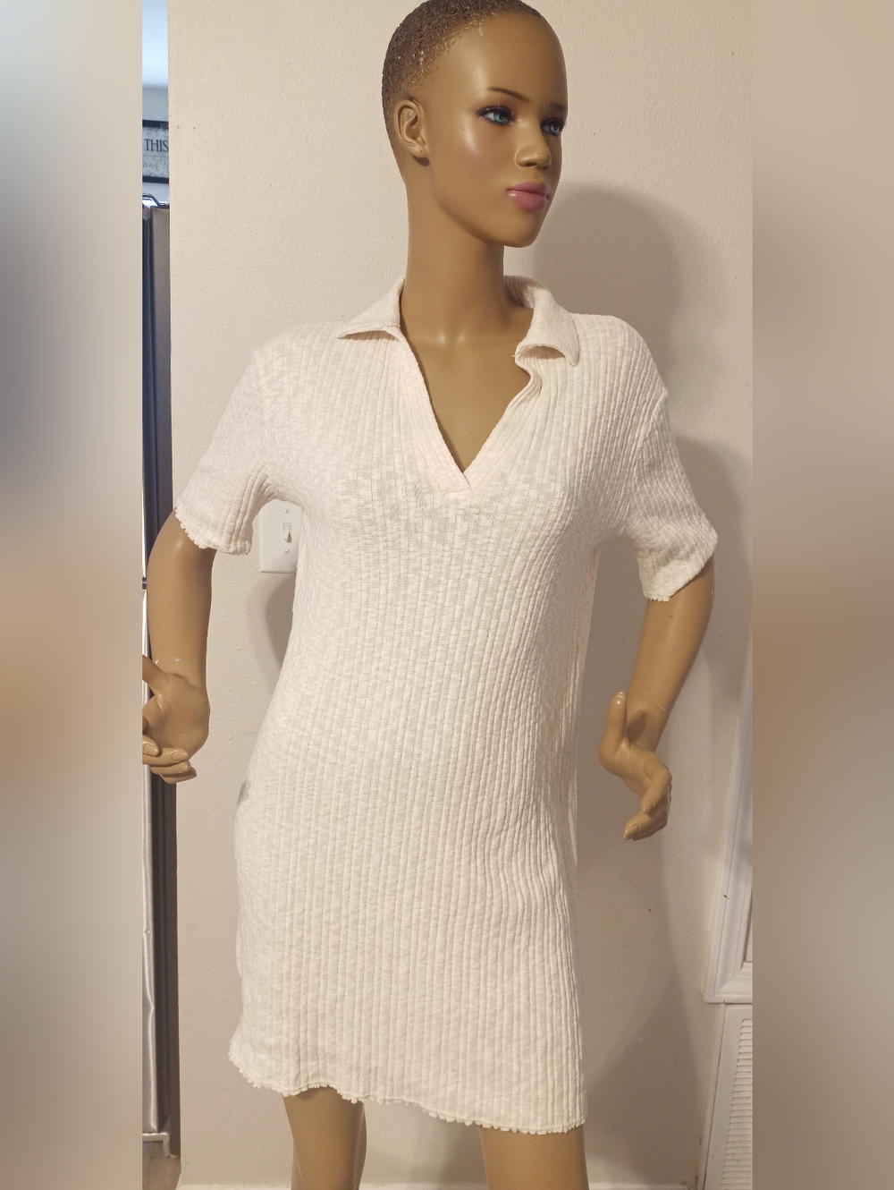 H & M Textured Knit Collared Shift Dress in Cream